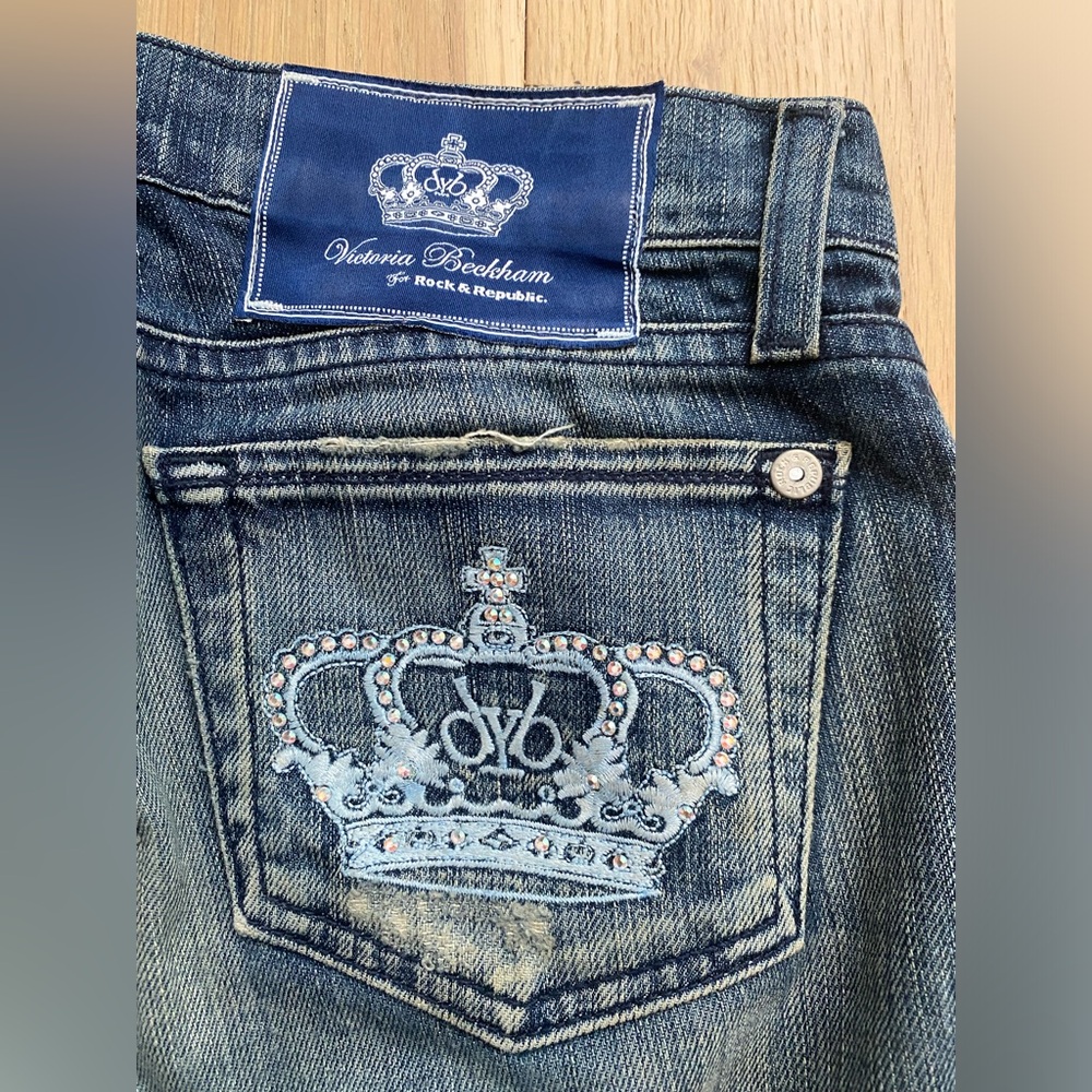 Victoria Beckham for Rock & Republic Jeans with Swarovski Crystal Crown Size 26
